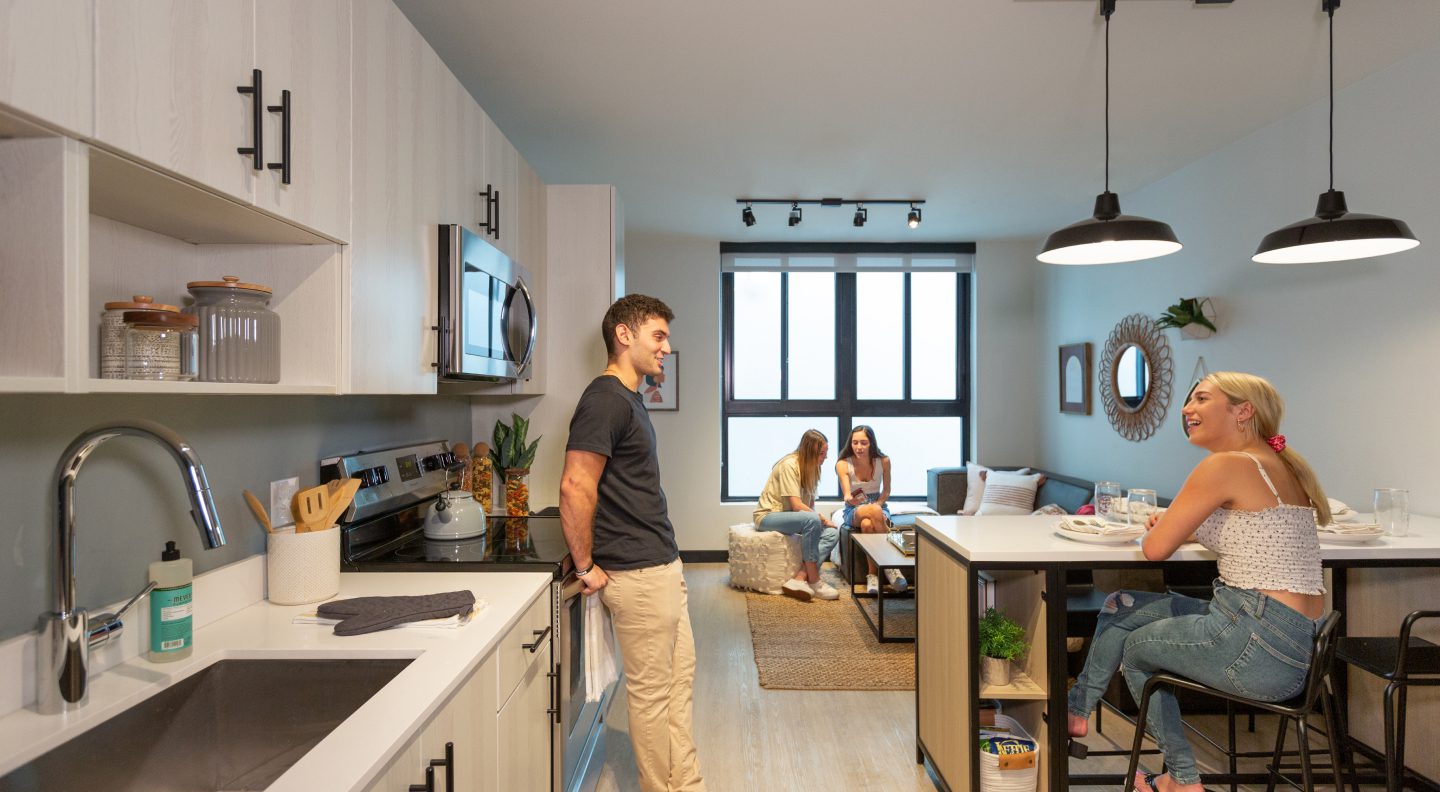 Apartments Near UF Hub On Campus Gainesville